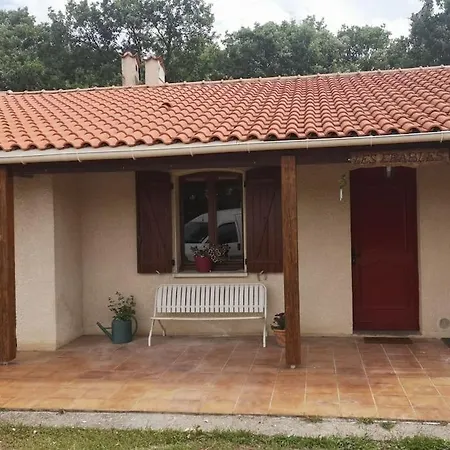 Un Gite Entierement Renove A La Campagne *